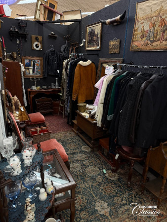 IMG_3188 Bog Witch Antiques