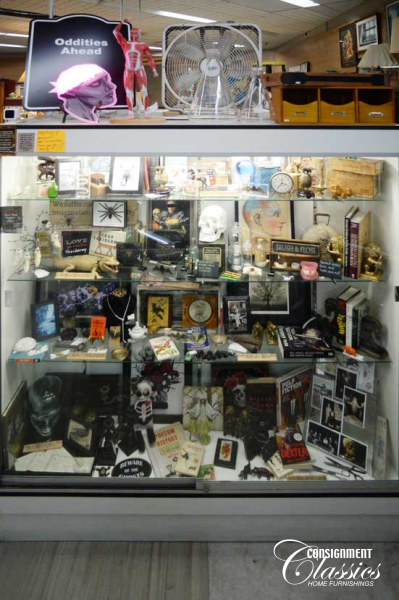 consignment-classics-the-mart-_20260929_0024